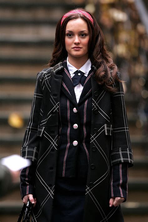 blair waldorf iconic outfit